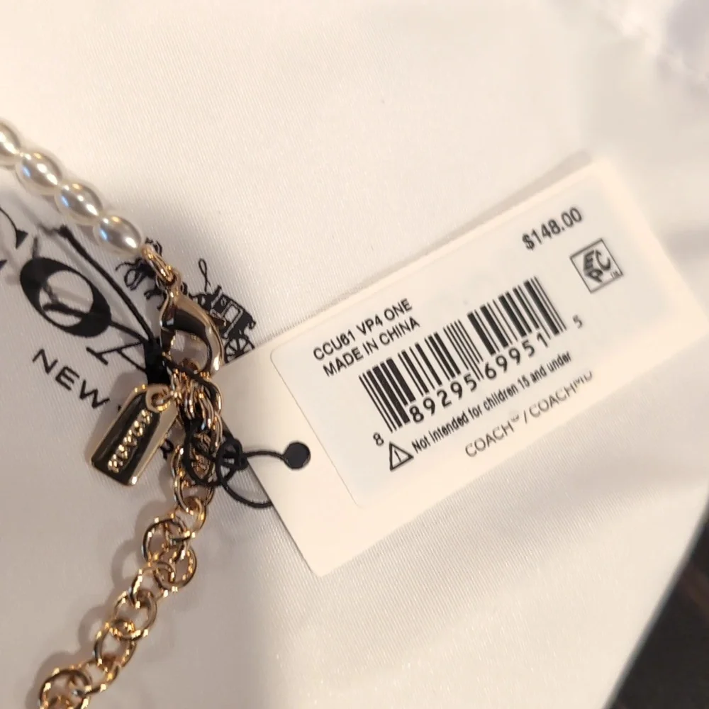 Coach Charms Pearl Cubic Zirconia Necklace + Dust Bag Nwt ❤️ - Picture 4 of 9